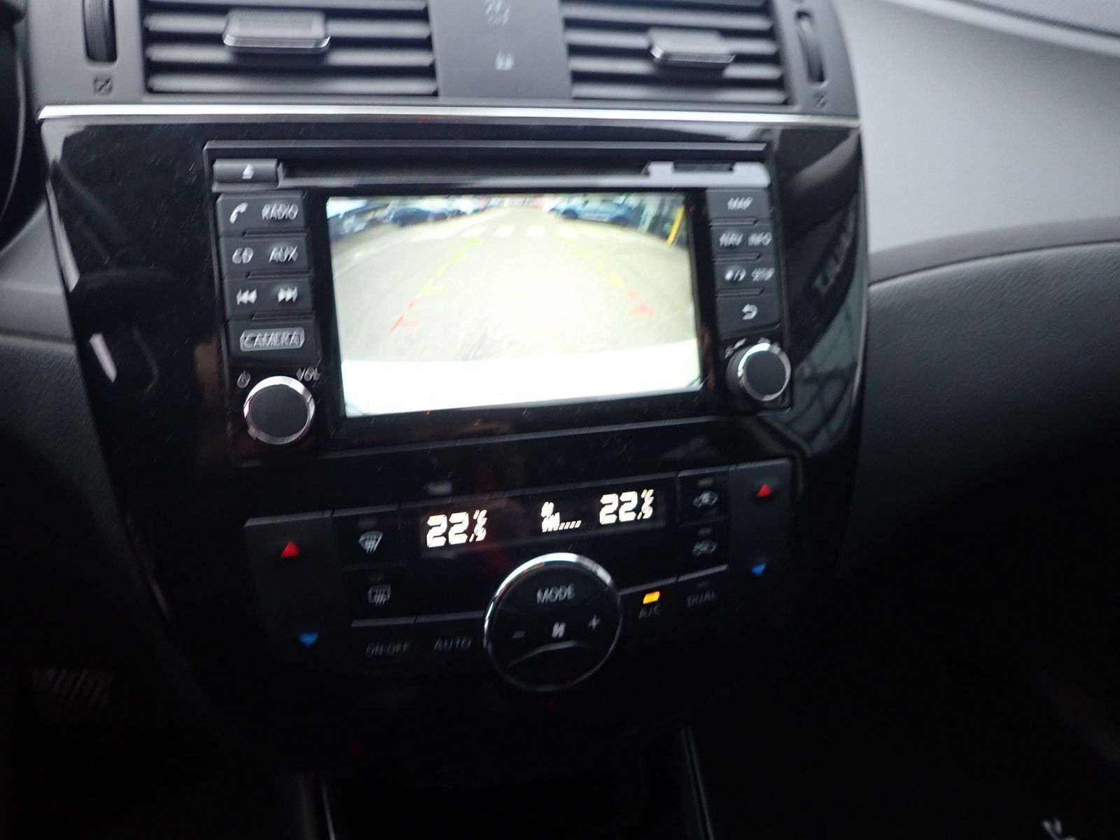 Fahrzeugabbildung Nissan Pulsar N-Connecta 1.2 DIG-T