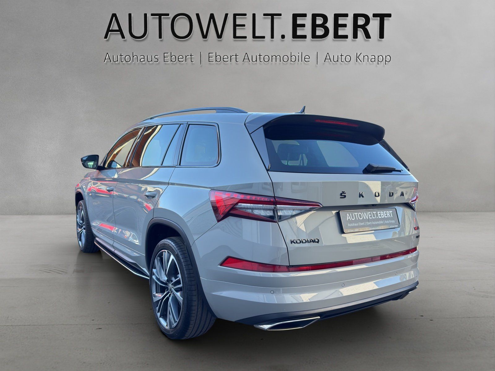 Fahrzeugabbildung SKODA Kodiaq 2.0 TSI RS 4x4/AHK/ST-HZG/KAMERA/ACC/DCC/
