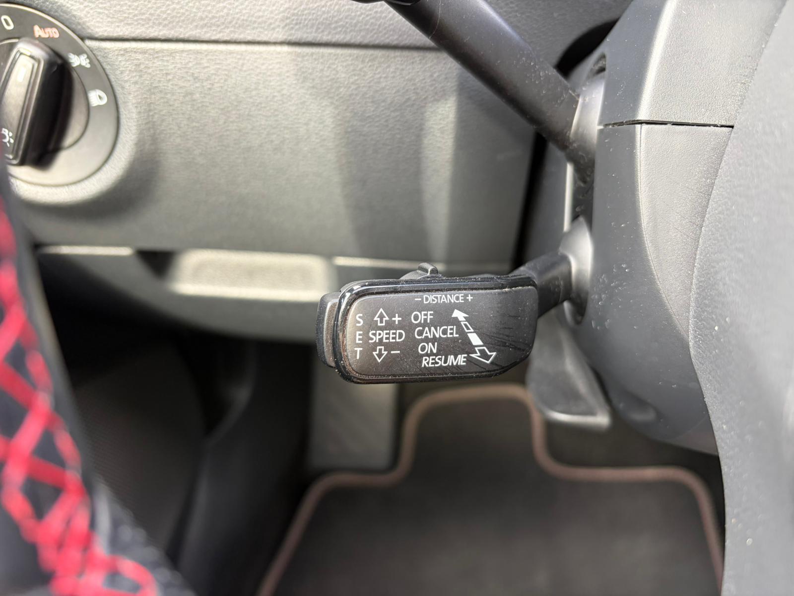 Skoda Octavia Combi RS 230 ch DSG • ACC • Caméra • CarPlay • Keyless • Hayon électrique