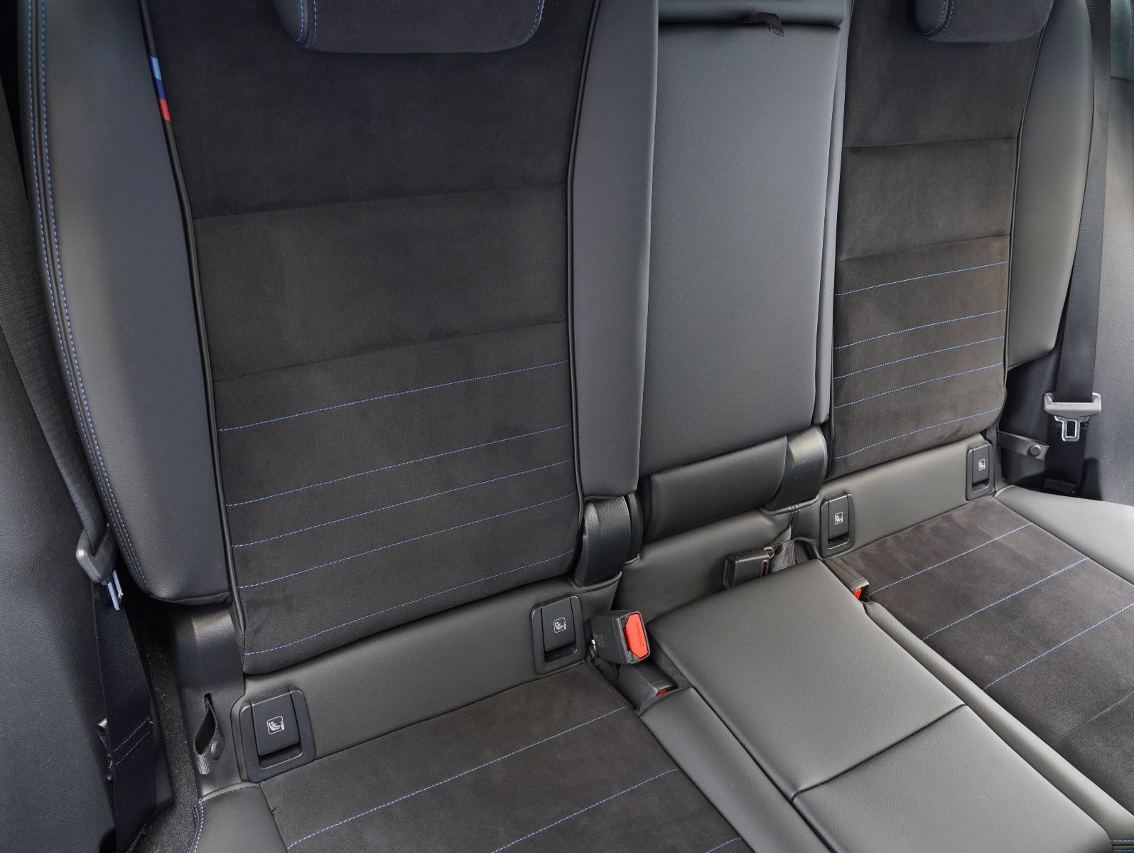 Fahrzeugabbildung BMW X1 20i Mild-Hybrid sDrive M Sport