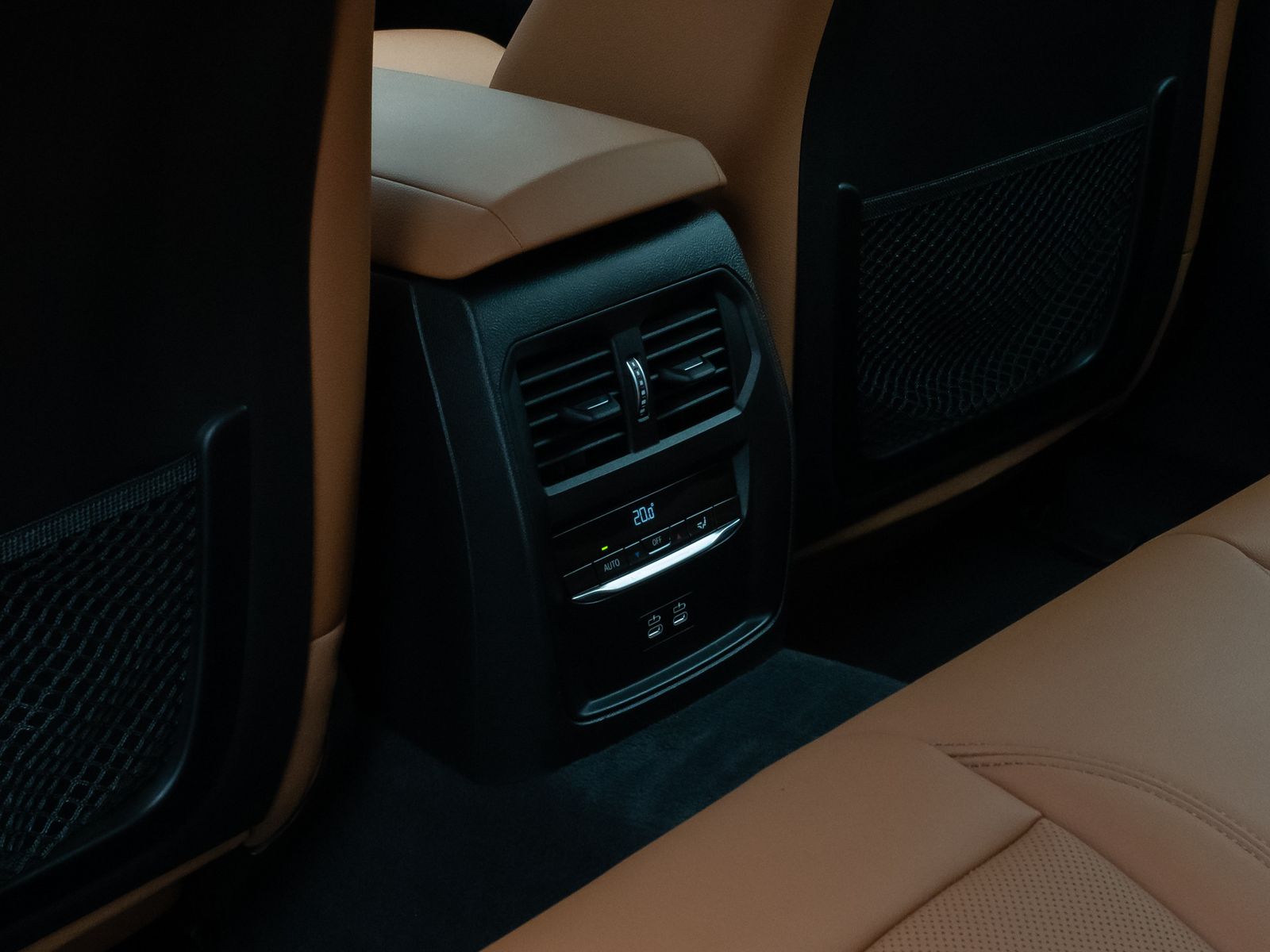 Fahrzeugabbildung BMW i4 eDrive40 Gran Coupé Kamera HUD DAB H/K Komfor