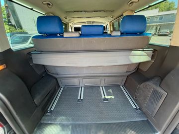 Volkswagen T5 Multivan - 8