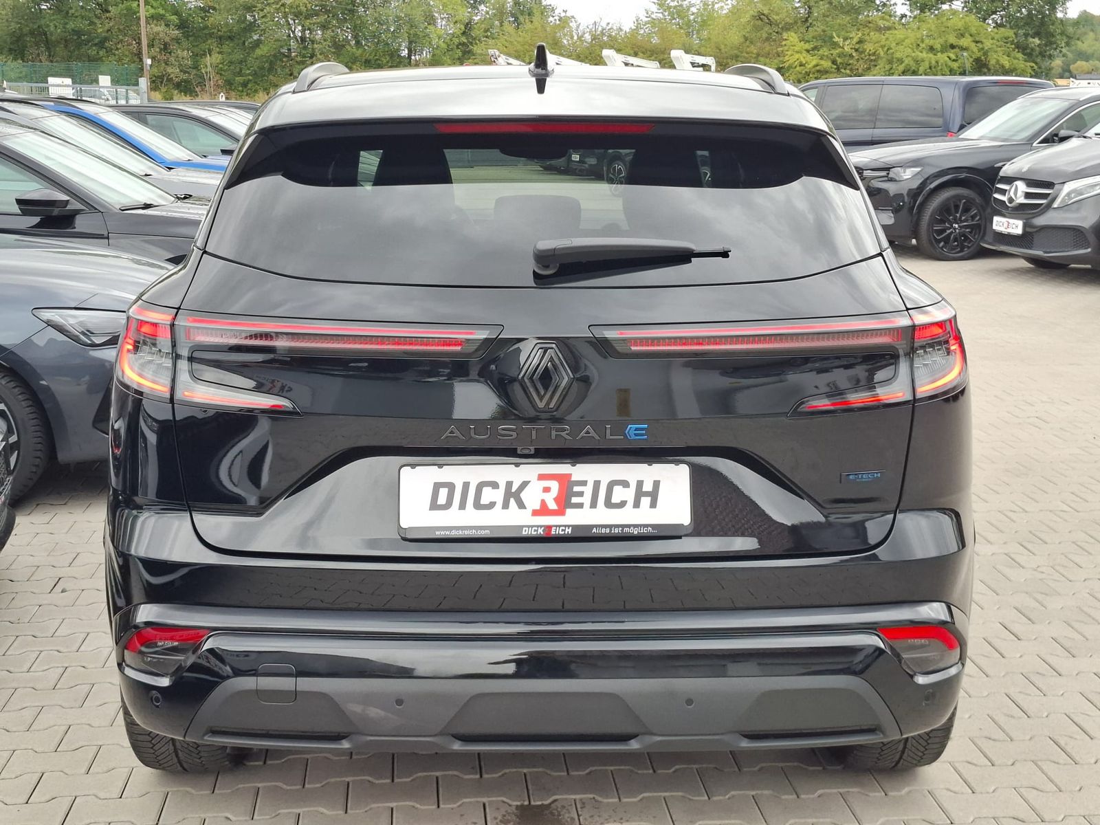 Fahrzeugabbildung Renault Austral 1.2 Voll-Hybrid 200 E-Tech Esprit Alpine