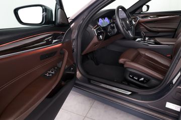 ALPINA B5 BITURBO Touring SWITCH-TRONIC Allrad