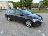 Volkswagen Golf VII 1,4 TGI Comfortl. PDC 8x Bereift 28t km - Volkswagen Golf mit CNG-Antrieb: Kombi