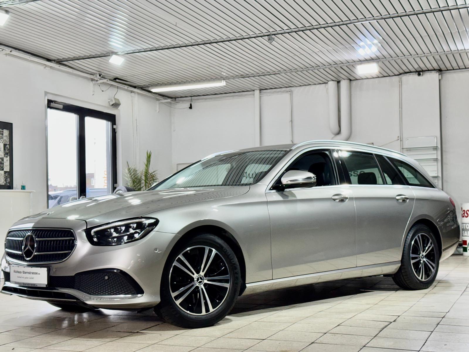 Mercedes-Benz E 220 T d*4Matic*Leder*Luft*AHK*LED*