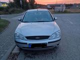 Ford Mondeo 1.8  2001  125.000 km  TÜV ... - gebrauchte Ford Mondeo aus dem Jahr 2001