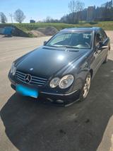 Mercedes-Benz Mercedes CLK 320 - gebrauchte Mercedes-Benz CLK 320 aus dem Jahr 2002