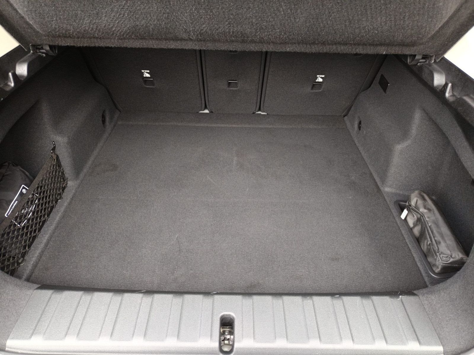 BMW iX2 - Bild 15