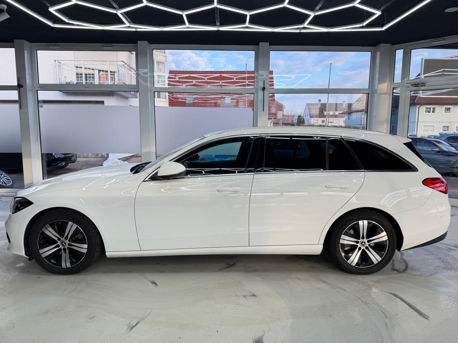 Mercedes-Benz C 200  T-Modell*AVA*NAVI*XENON*VIRTUEL*KEYLESS