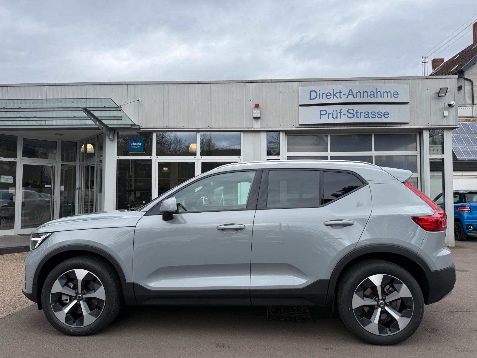 Volvo XC 40 Core-Einparkkamera-ACC