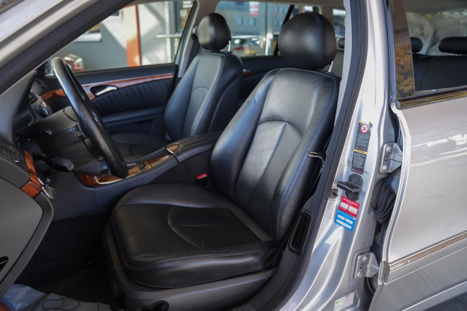 Mercedes-Benz E270 2004 — photo 15