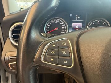 Mercedes C 220 - 12