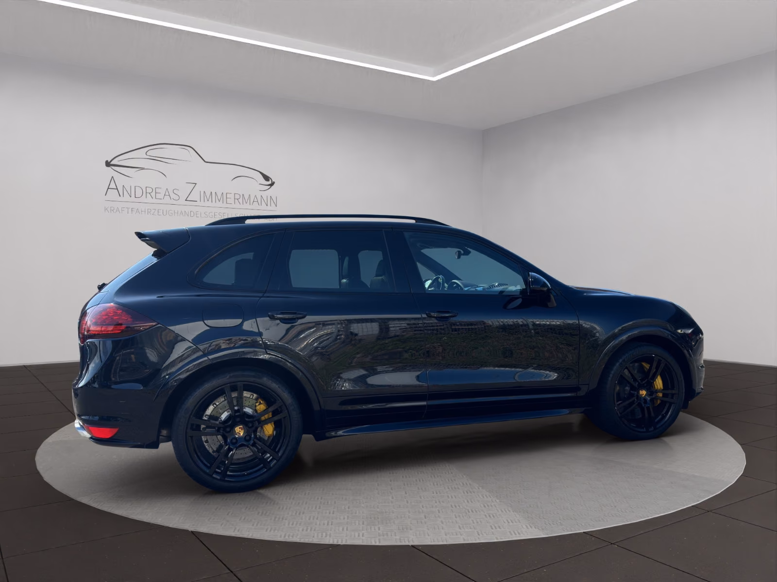 Porsche Cayenne Turbo S SPORT-DESIGN/PANORAMA/PCCB!