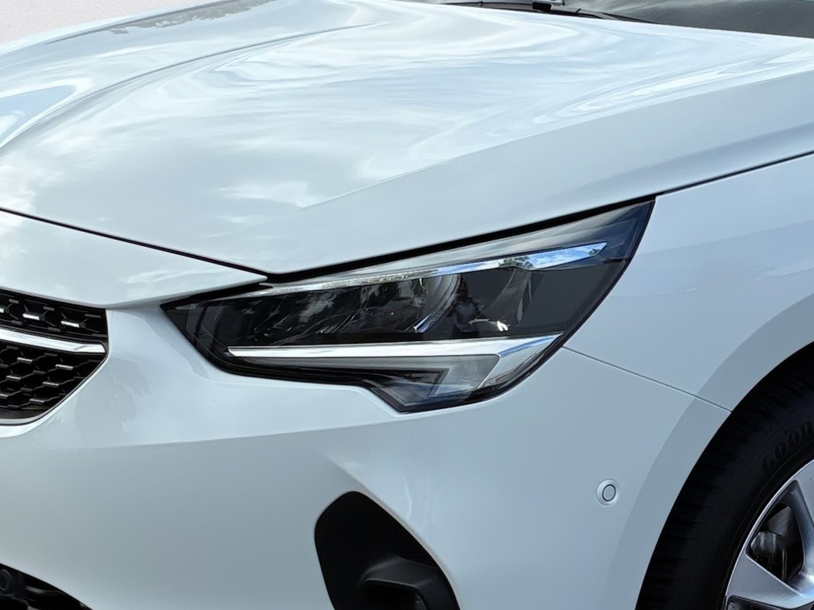 Fahrzeugabbildung Opel Corsa F 1.2 Turbo Elegance Kamera,LED,Navi,PDC