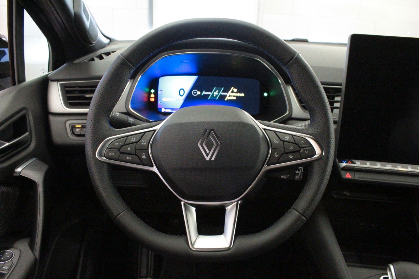 Fahrzeugabbildung Renault Symbioz E-Tech Full Hybrid 145 Techno *Winterp.*