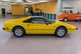Ferrari 308 GTS - Ferrari 308 mit Benzin-Antrieb: Coupé