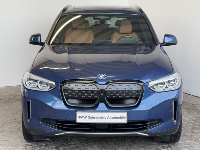 BMW iX3 Impressive Navi.LED.HuD.ACC.360°.AHK.Komfzg