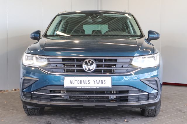 Volkswagen Tiguan 2.0 TDI Active MATRIX+ACC+AMBIENT+AHK