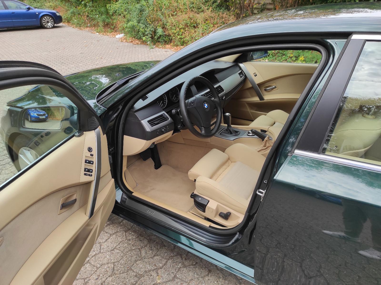 BMW 530i Automatik, E60 dunkelgrün mit beige