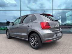 Fahrzeugabbildung Volkswagen Polo 1.0 Allstar Klima Einparkhilfe Tempomat 15"