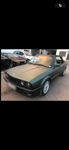 BMW E30 320i in sehr gutem Zustand