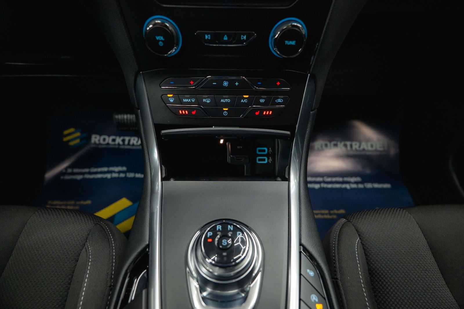 Fahrzeugabbildung Ford S-Max Titanium 2.0 EcoBoost *ACC*Kamera*LED*