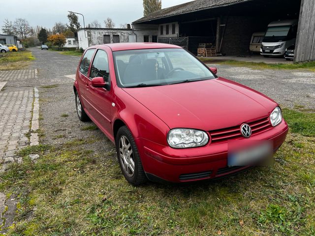 Volkswagen Golf 4 Pacific