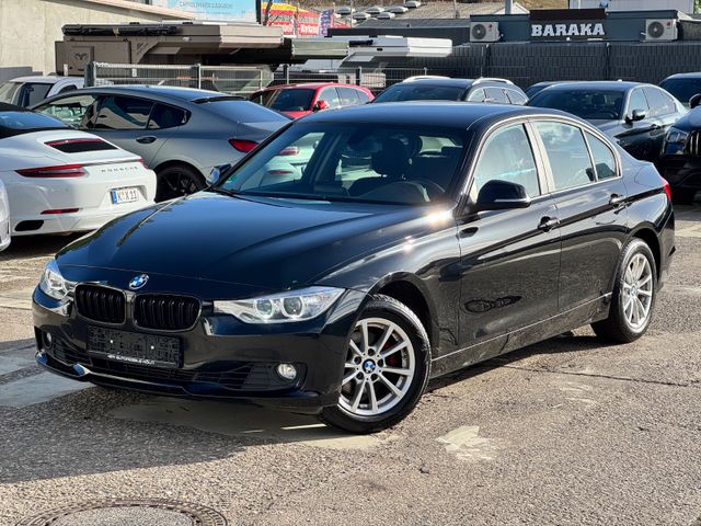 BMW 320 i Lim. M Lenkrad/Bi-Xenon/2.Hand