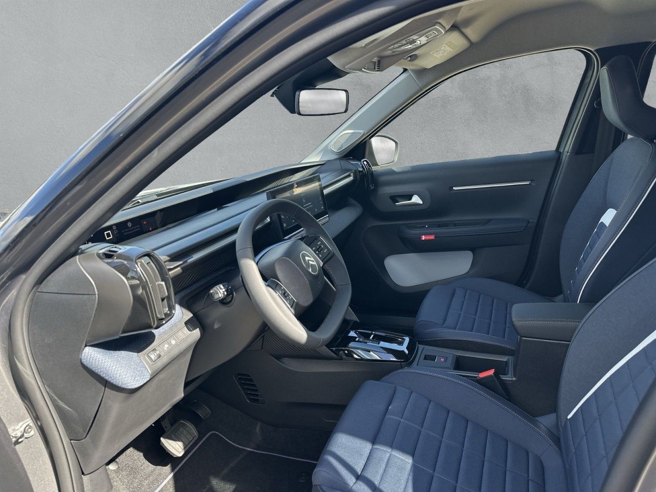 Fahrzeugabbildung Citroën C3 Hybrid 110 Doppelkupplung 6-Gang Collection - mit KI generiert/bearbeitet