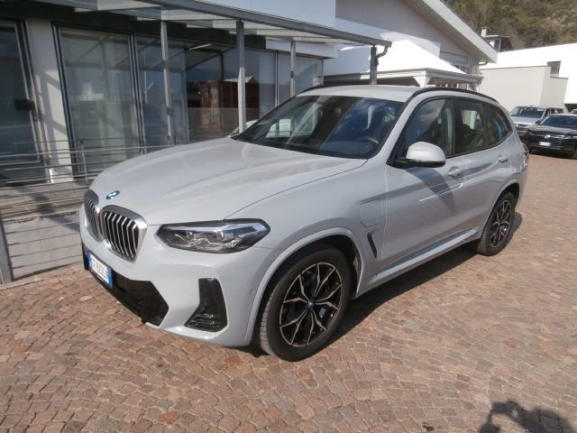 BMW X3 xDrive30e msport imagem 3