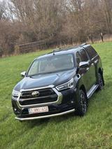 Toyota Hilux Automatik, noch unter Garantie