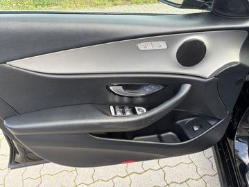 Mercedes E 200 - 10