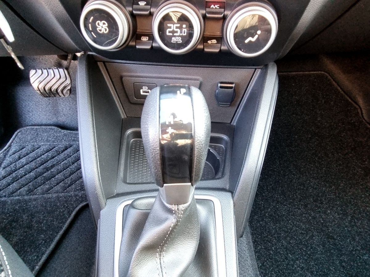 Fahrzeugabbildung Dacia Duster Journey TCe 150 EDC