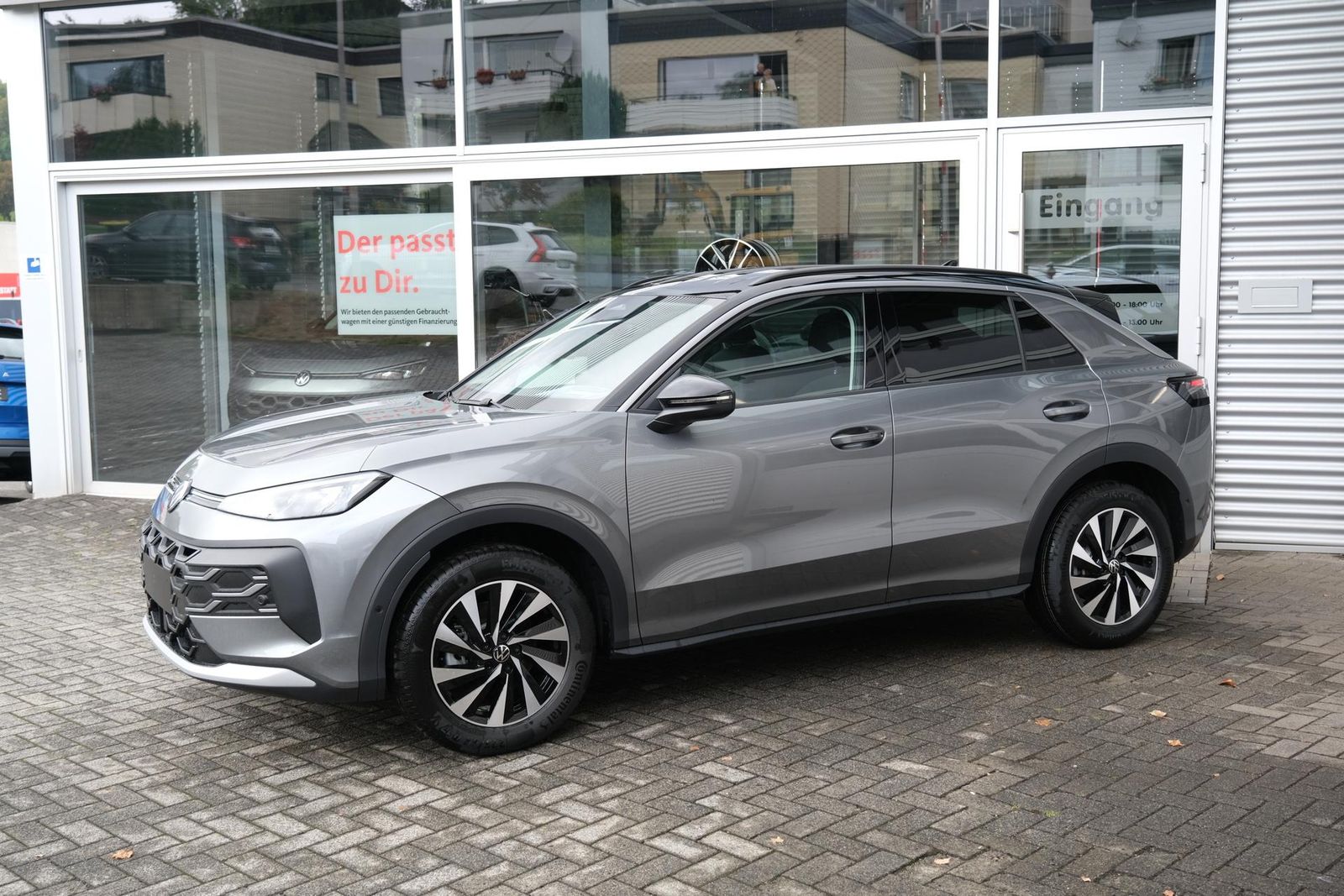 Volkswagen T-Roc 1.5 eTSI Life AHK DSG ACC LED App-Navi ... imagem 2