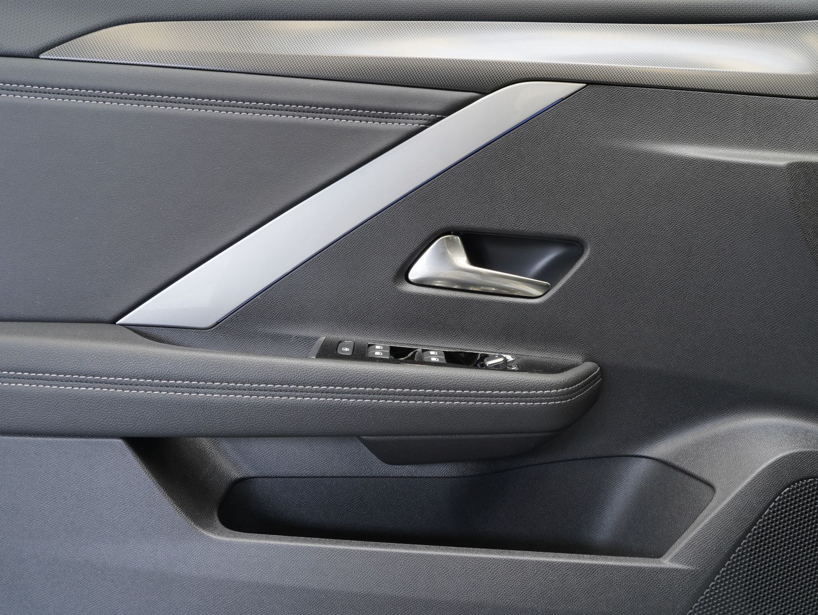 Fahrzeugabbildung Opel Astra L 1.2 Turbo Sports Tourer GS