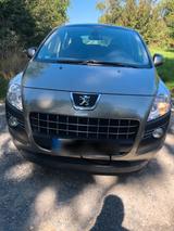 Peugeot 3008 - gebrauchte Peugeot 3008 aus dem Jahr 2012