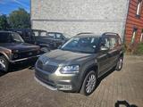 Skoda Yeti 2.0 TDI DPF Ambition+ALU17+ALLWETTER+1.HAND - Skoda Yeti: Grün