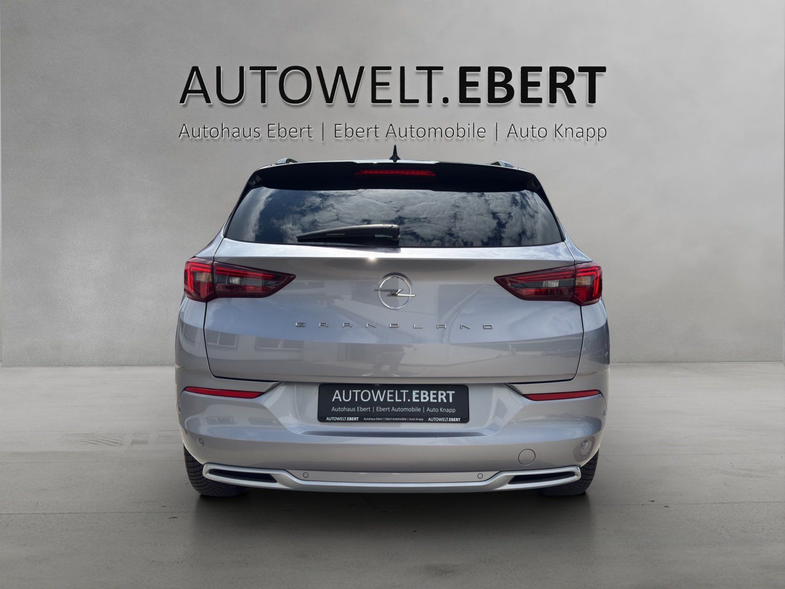 Fahrzeugabbildung Opel Grandland X 1.2 Ultimate Aut./ACC/360°/LED/NAVI/