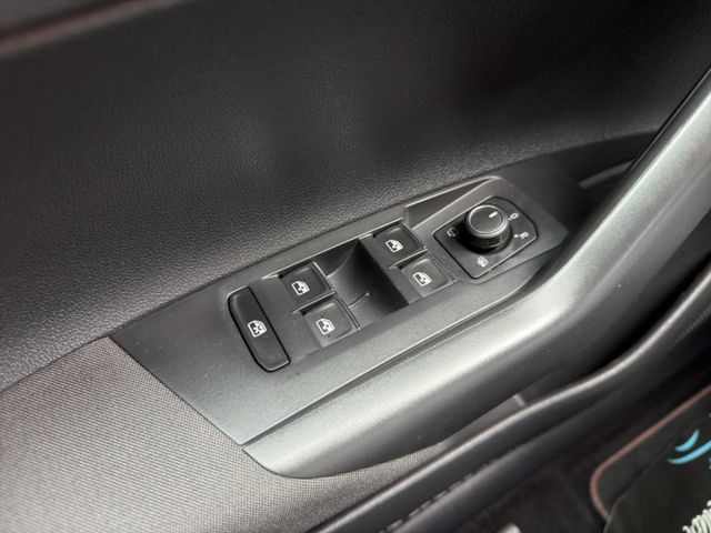 Volkswagen Polo GTI 2.0 °LED°Navi°PGD°ACC°SHZ°PDC°