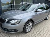 Skoda Superb Combi Elegance Panorama, Alcantara DSG - Skoda Superb: Combi Elegance