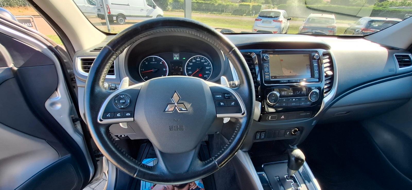 Mitsubishi L200 Top Doppelkabine 4WD