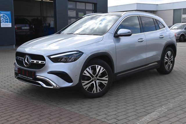 Mercedes-Benz GLA 200 DKG Progressive*PANO*CAM*Totw.*AHK