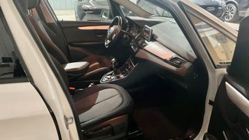 BMW 218 Gran Tourer - 10