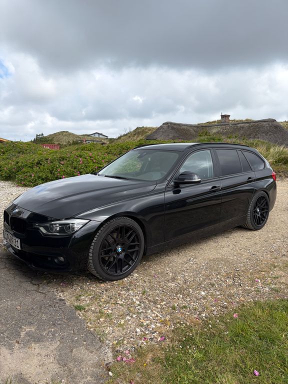Image of BMW 320