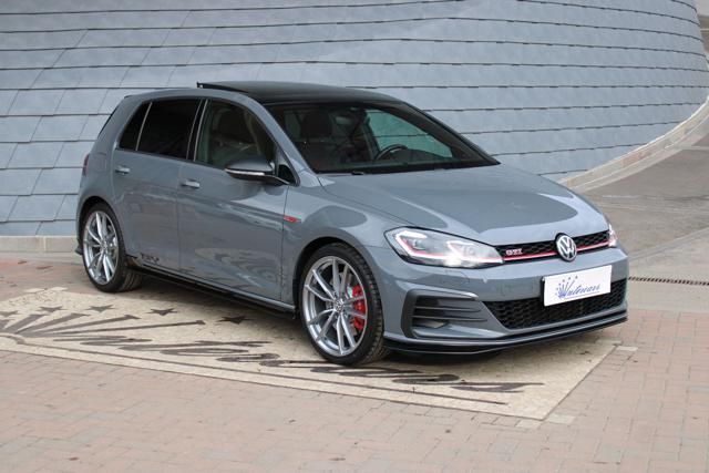 Volkswagen VOLKSWAGEN Golf GTI 2.0TSI TCR DSG AKRAPOVIC-TET