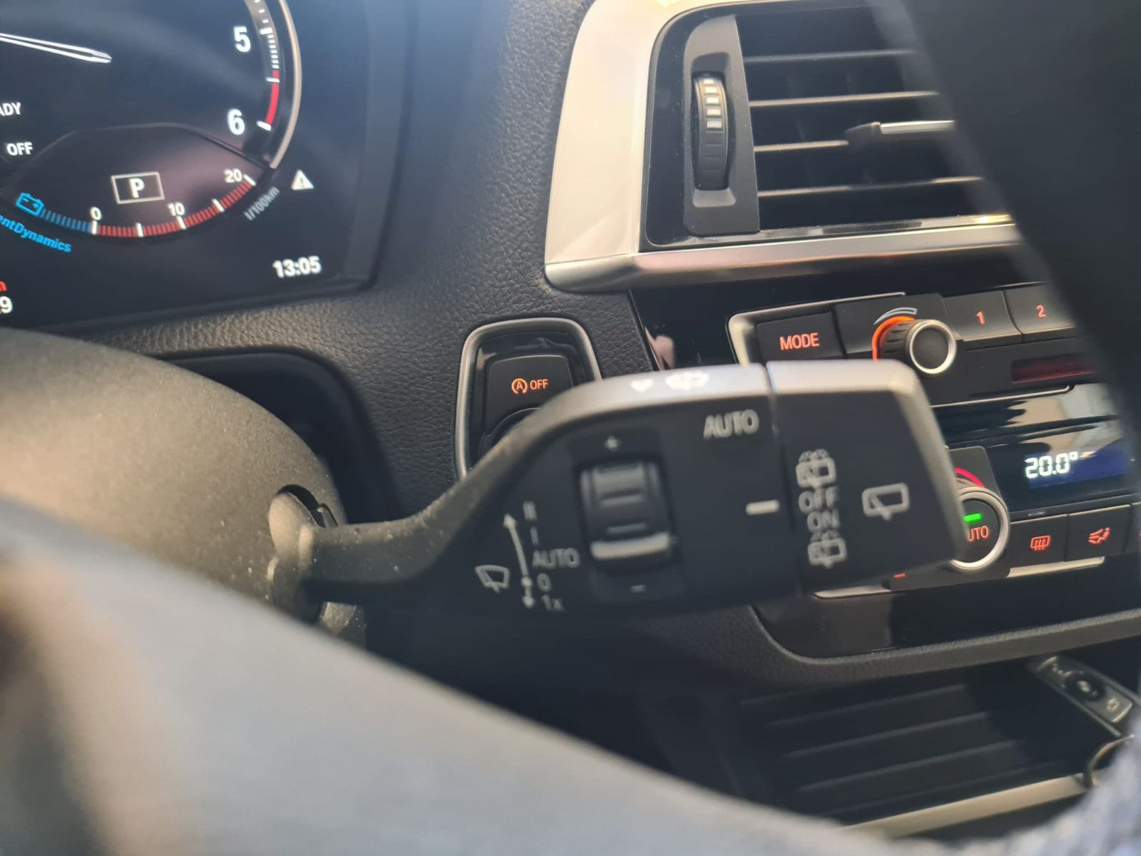 Fahrzeugabbildung BMW 118 d Urban Line / LED/ KAMERA / GARANTIE