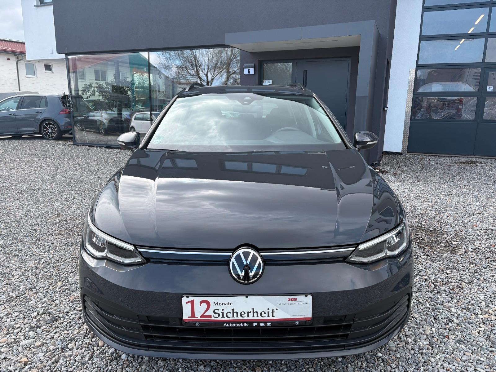 Volkswagen Golf VIII Variant Life 1. Hand