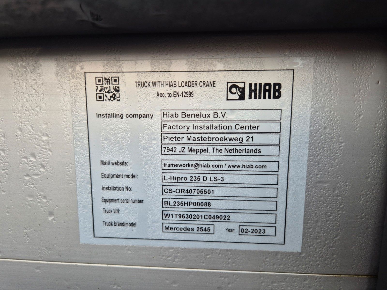 Fahrzeugabbildung Mercedes-Benz Actros 2545 L 6x2 Hiab L-HIPRO 235 DLS-3