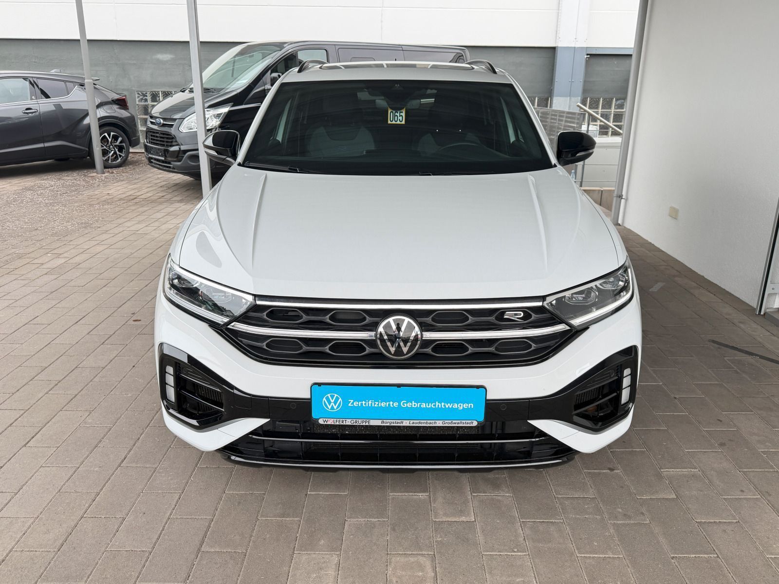 Volkswagen T-Roc - Bild 8